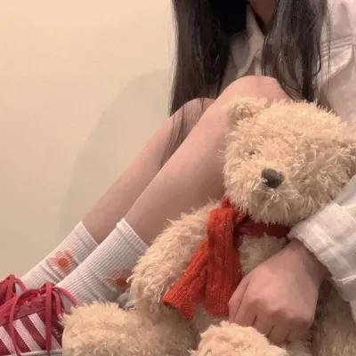 奇怪的她
